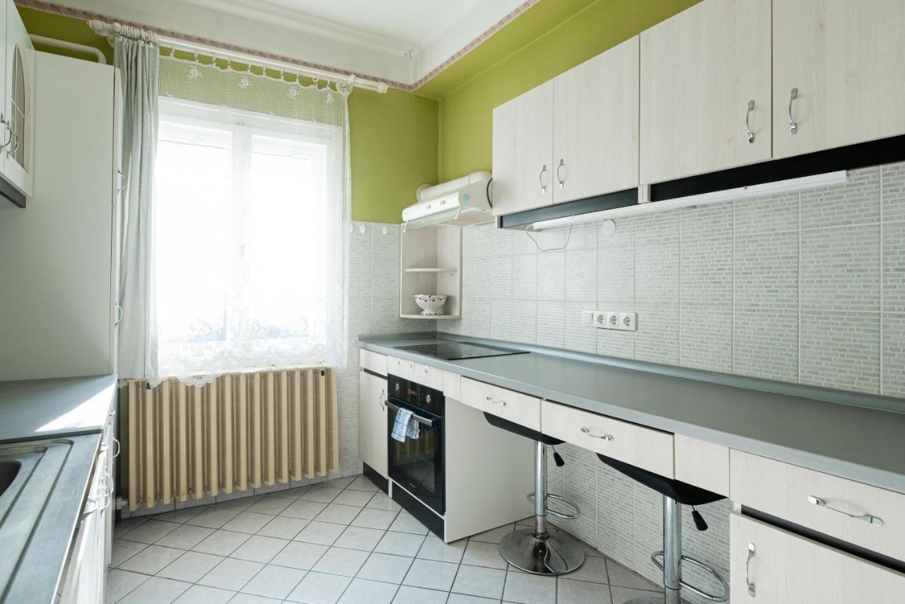 Vadkacsa Apartmanhaz Medencevel Zamárdi Exterior foto