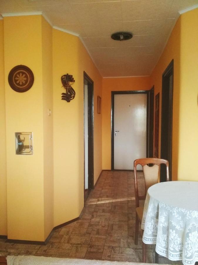Vadkacsa Apartmanhaz Medencevel Zamárdi Exterior foto
