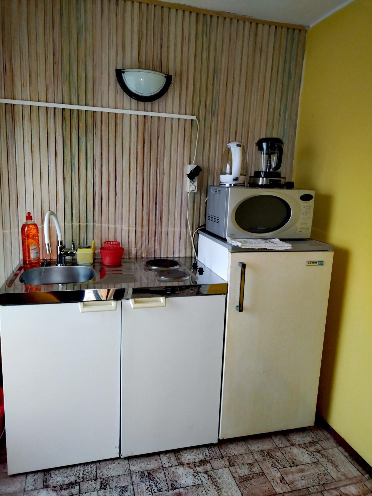 Vadkacsa Apartmanhaz Medencevel Zamárdi Exterior foto